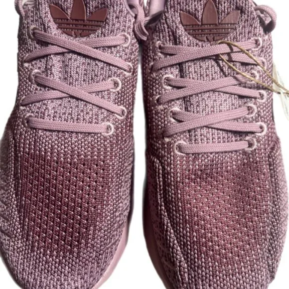 NWT - Adidas Women's Swift Run 22 Sneakers - Picture 3 of 3